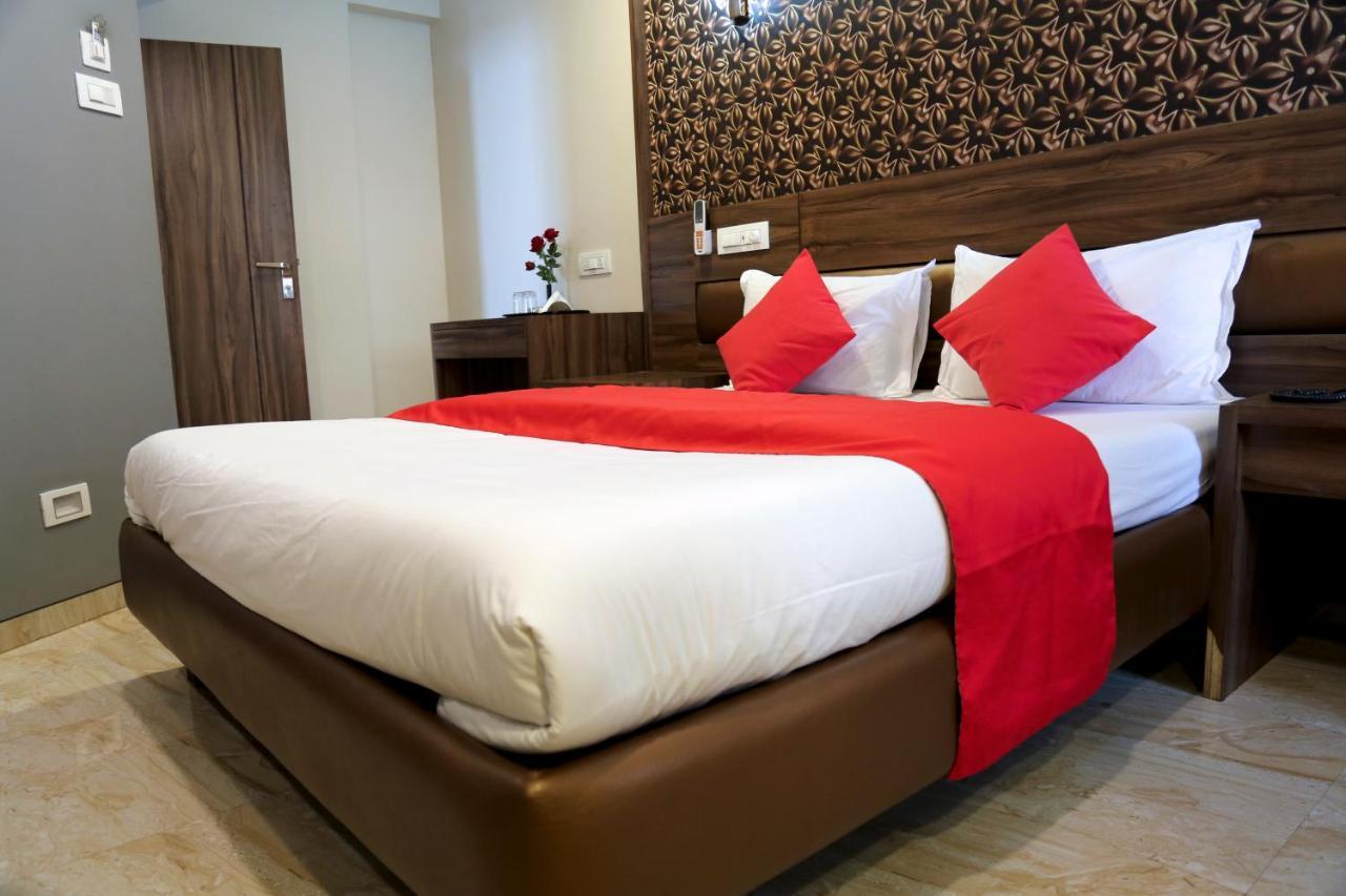 Hotel Sea Shore นาวีมุมไบ ภายนอก รูปภาพ